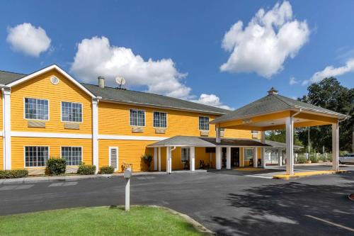Kingstree Hotel | Quality Inn Kingstree North