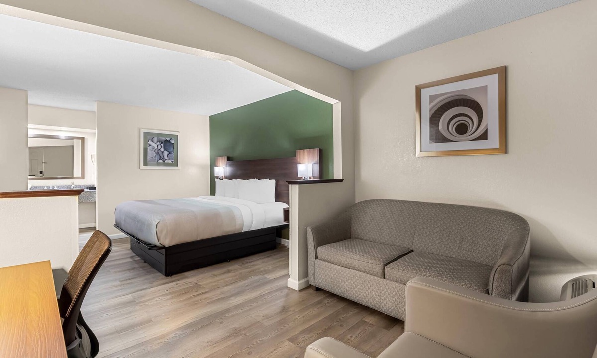 Port Wentworth Hotel | Quality Inn Port Wentworth Savannah North