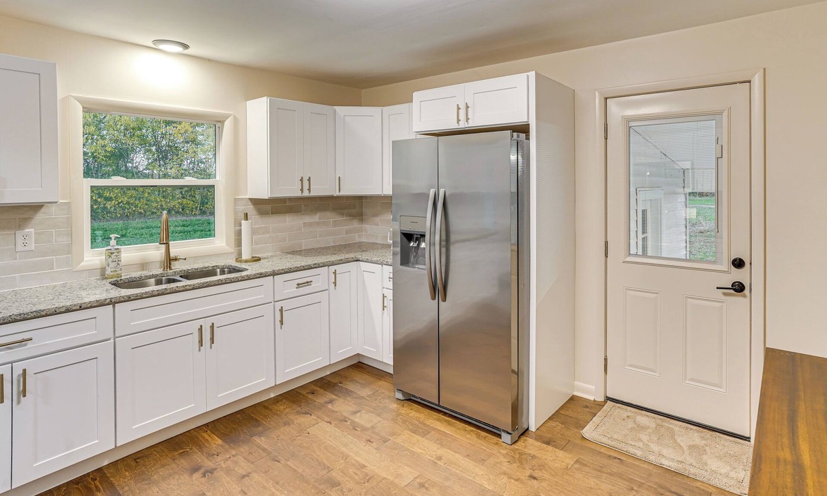 Cunningham Cottage | Quiet Country Stay: Modern Home Near Paducah