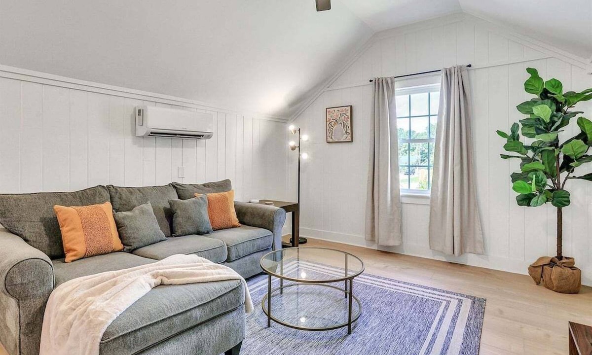 Ardmore - Gould Estates - Olin Heights Apartment | Renovated in 2025 - Apartment - 30+ day stays