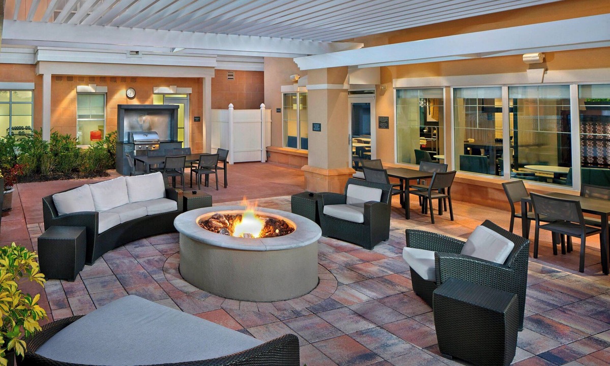 Lake Mary Hotel | Residence Inn by Marriott Orlando Lake Mary