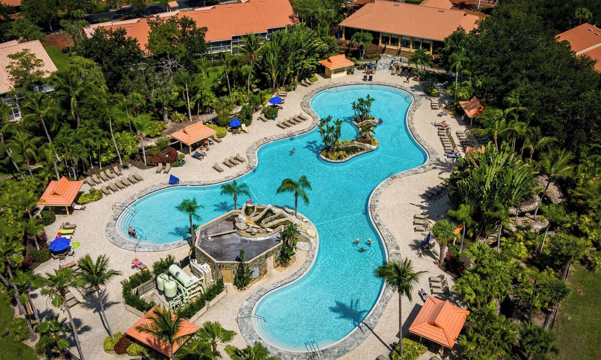 Naples Condo | Resort style 1st Floor Relaxing Coastal Escape Condo Fully remodeled 2BR/2BA