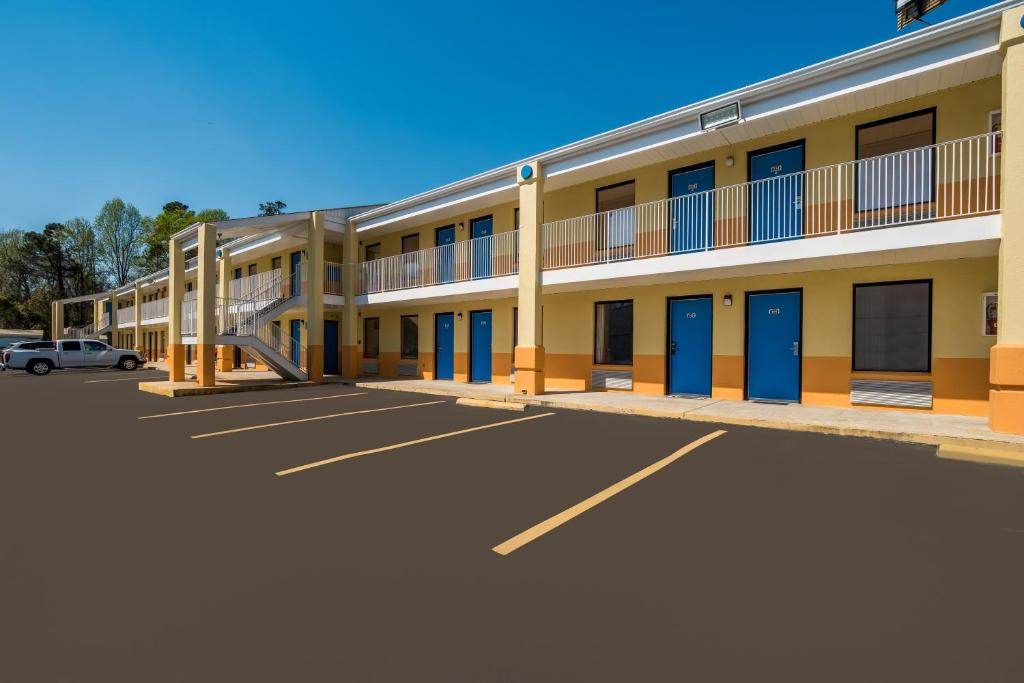 Augusta Hotel | Rodeway Inn Augusta West - Fort Gordon
