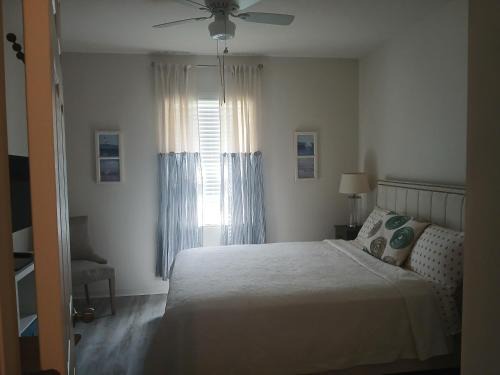 Port Saint Lucie House | Serene cocoon