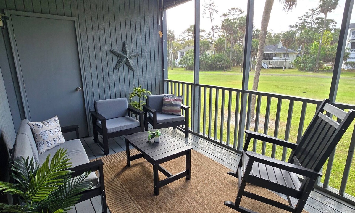 Ocean Ridge House | Serene sanctuary in the trees! First floor with ramp. Chef's kitchen.