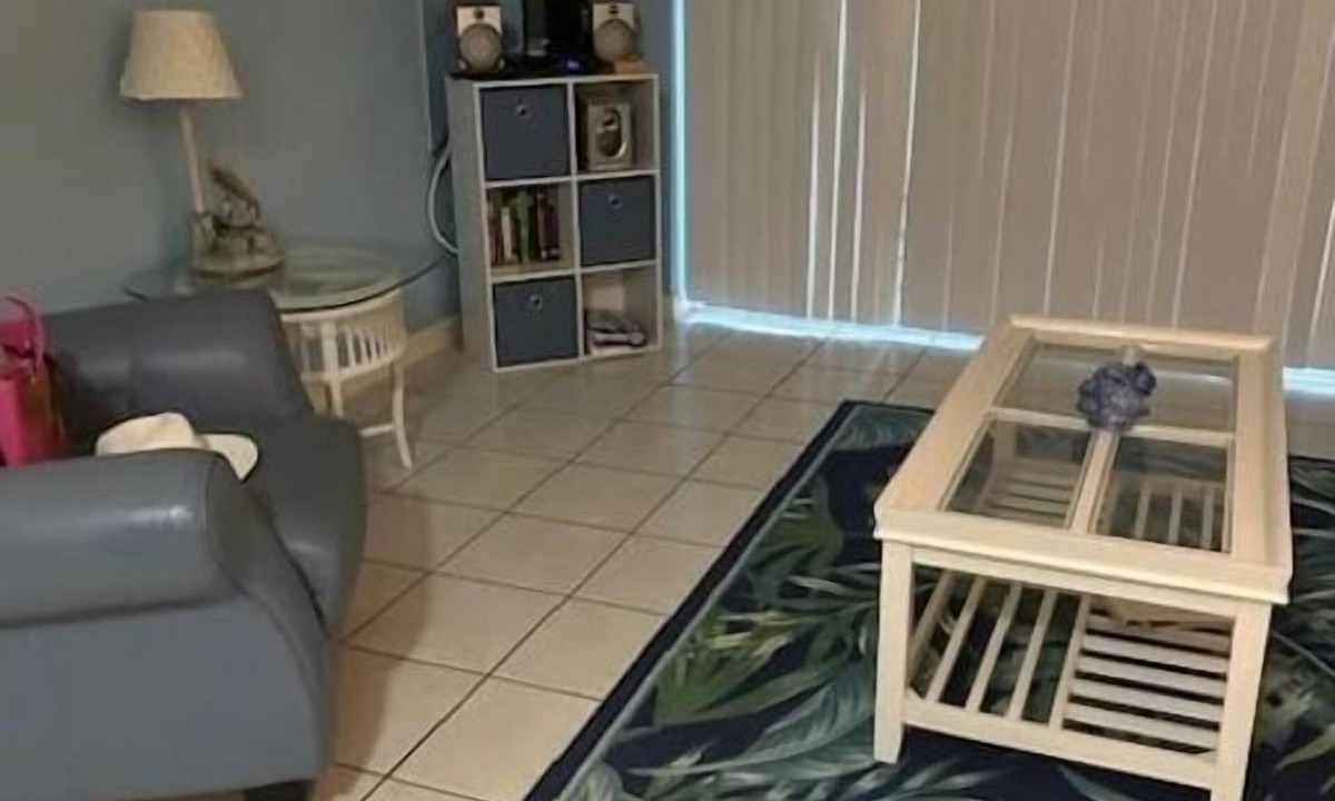 Bayview Condo | Serenity on the bay at Bermuda Bay Condominium
