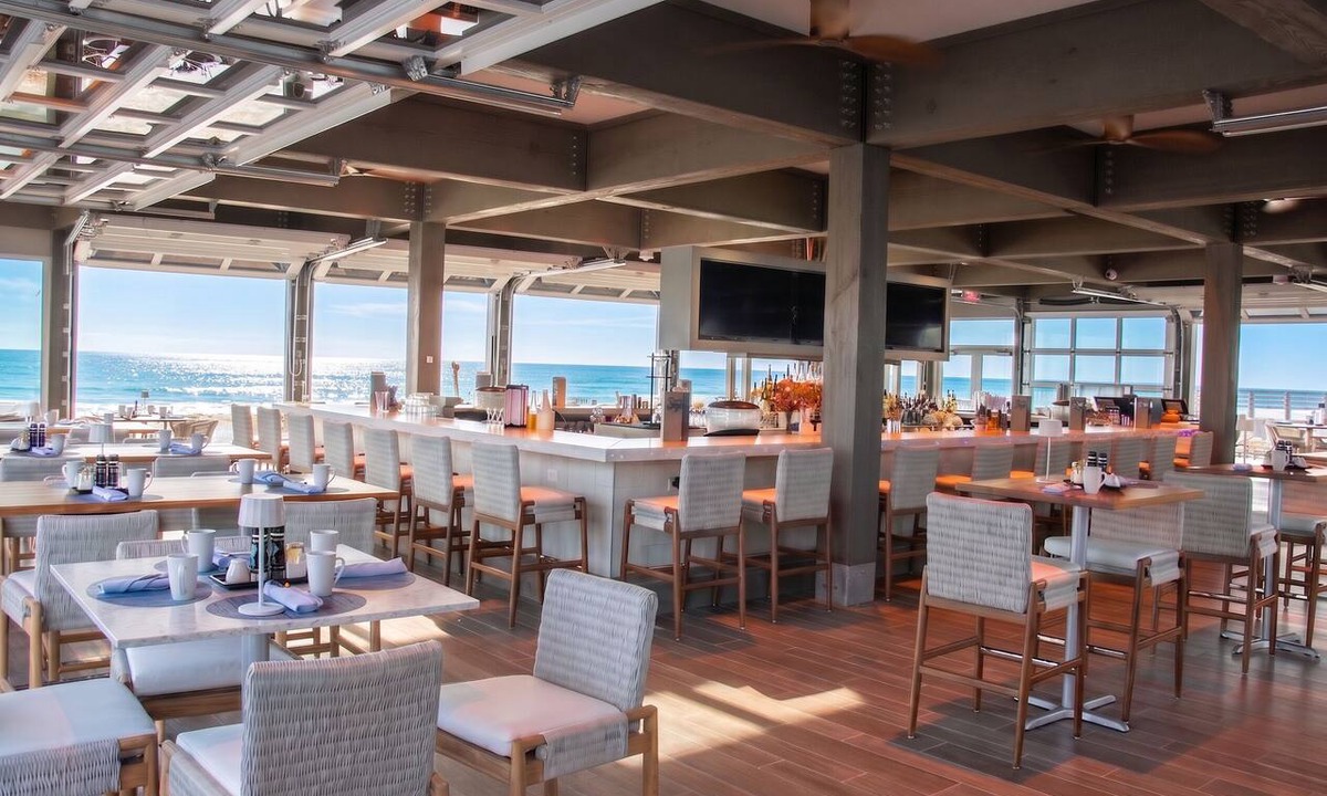 St. Pete Beach Hotel | Sirata St. Pete Beach Resort, Tapestry Collection by Hilton