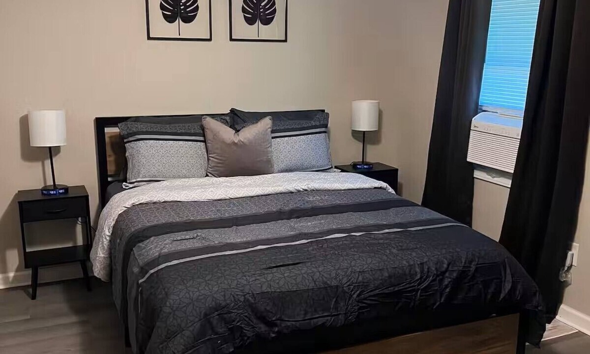 Rockingham Apartment | Skipper 1: Cozy 1-bedroom apartment with AC, WiFi in fabulous Rockingham