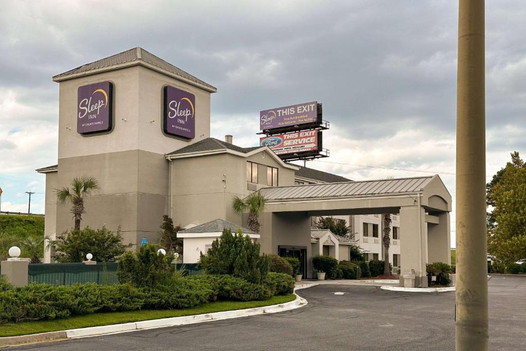 Walterboro Hotel | Sleep Inn Walterboro I-95