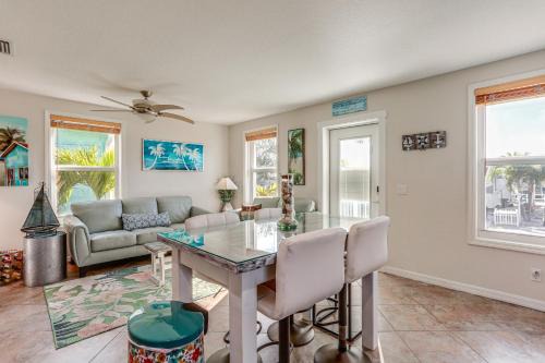 Hutchinson Island South House | South Hutchinson Island Cottage w/Beach Access!