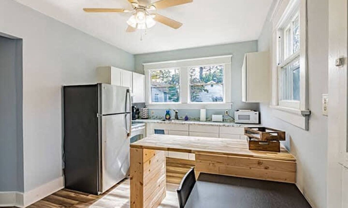 Midtown House | Southern Serenity-3br w Fenced Yard