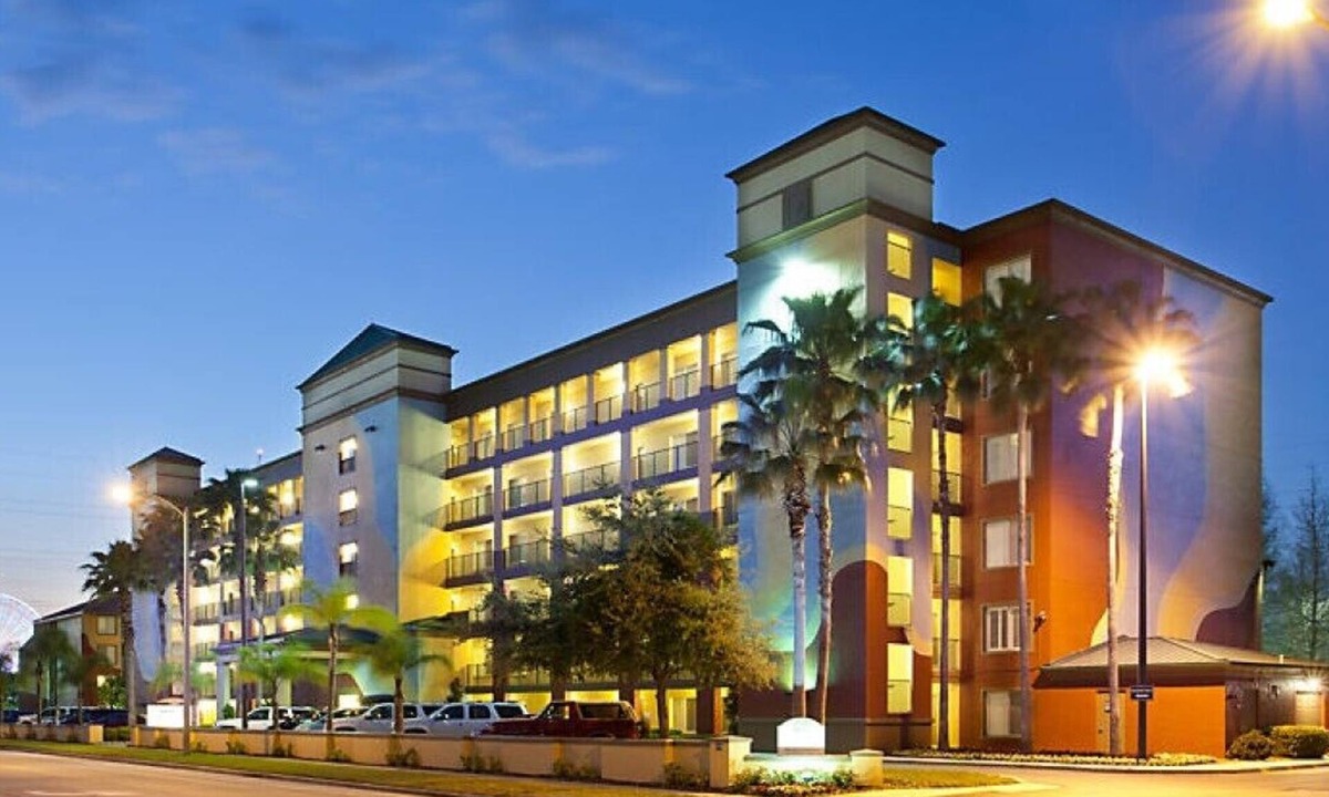 Florida Center Resort | Spacious 2 Bedroom Suite at Orlando's Sunshine Resort I