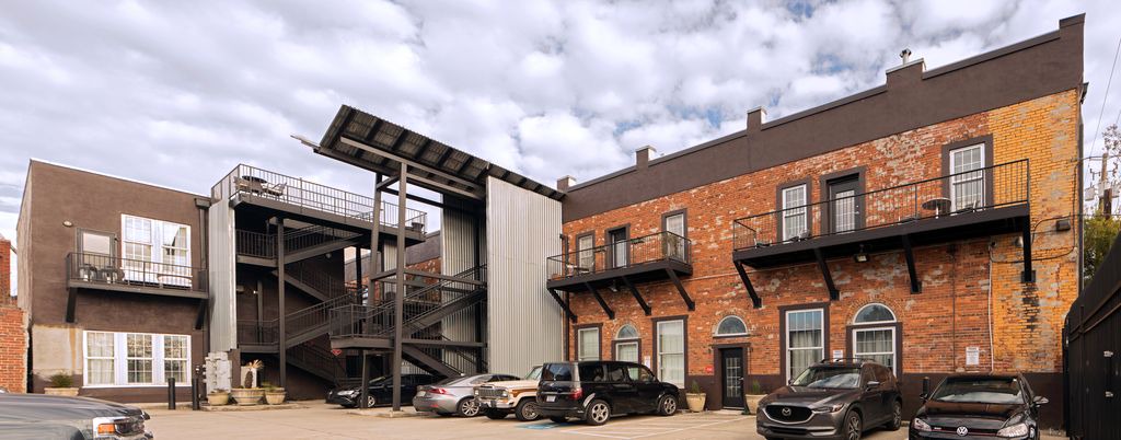 Castleberry Hill Apartment | Spacious Castleberry Hill Loft 15 Min Walk to Mercedes Benz Stadium