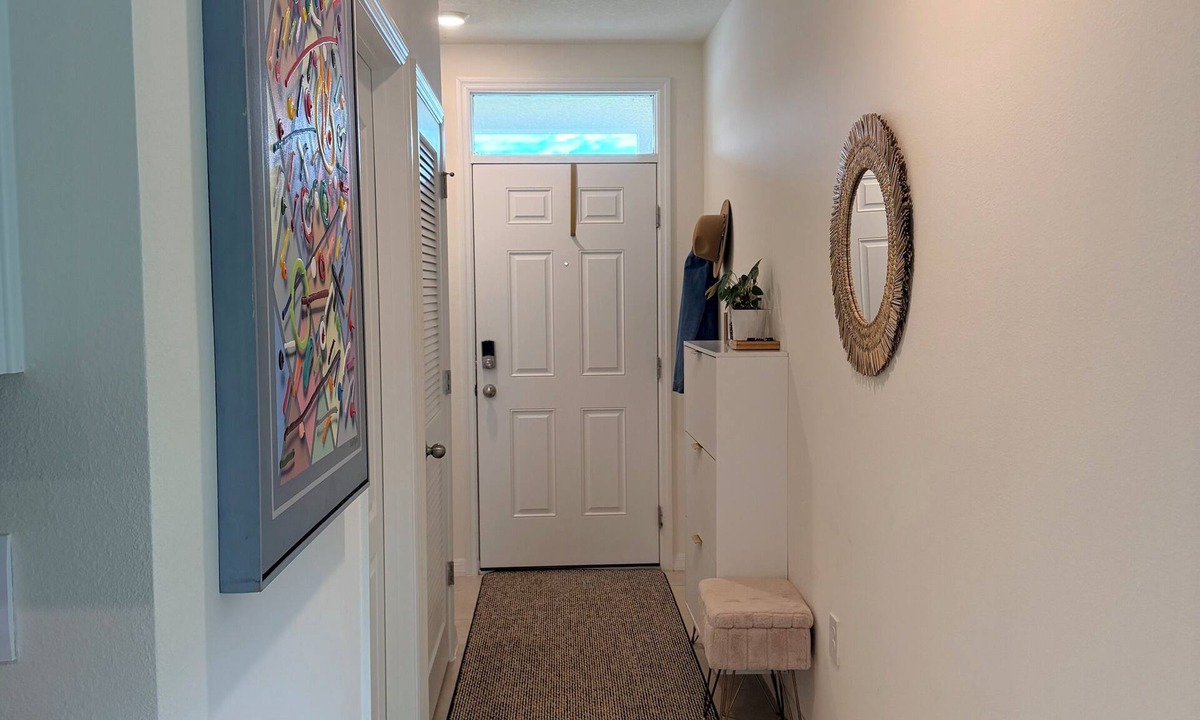 St. Cloud House | Spacious Family Retreat Near Disney, Lake Nona & Cocoa Beach