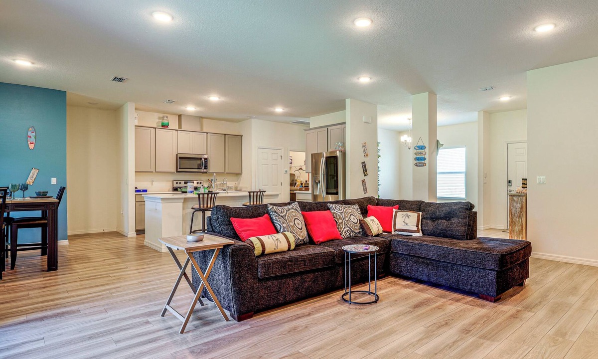 Port Saint Lucie House | Spacious Home Near Dtwn PSL: Travel Nurses Welcome