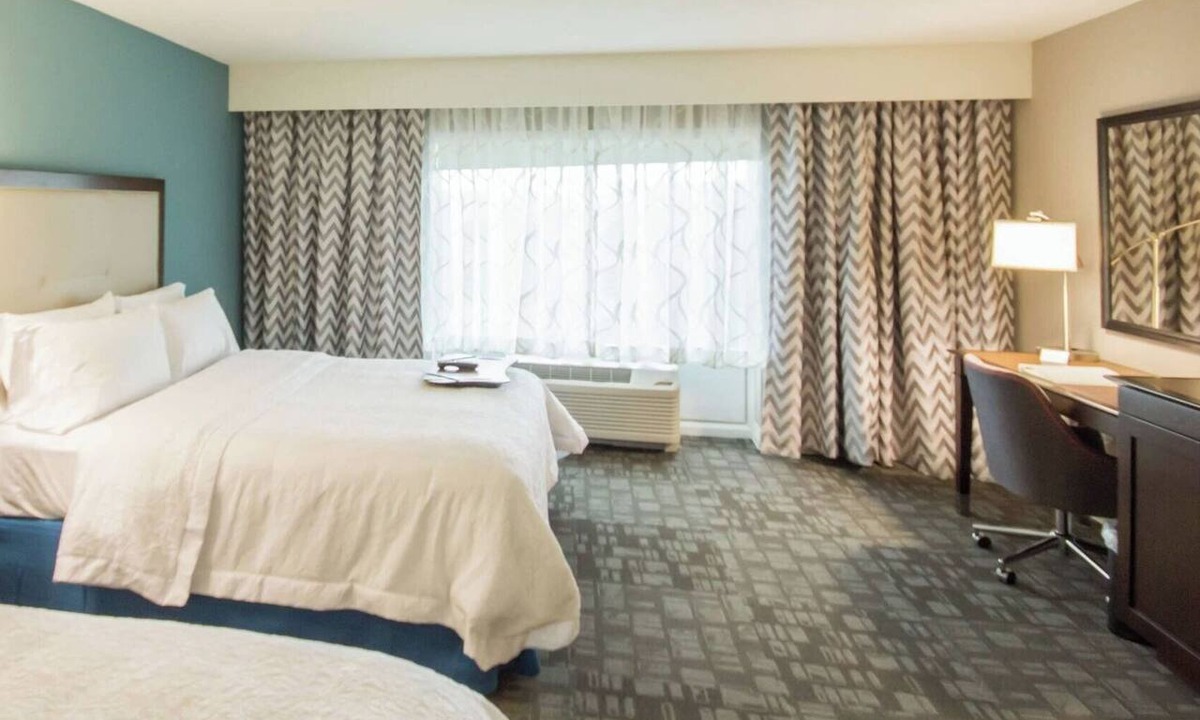 Florida Central Atlantic Coast Hotel | Splash, Explore & Relax: Orlando Adventures with Pool & Steps from SeaWorld