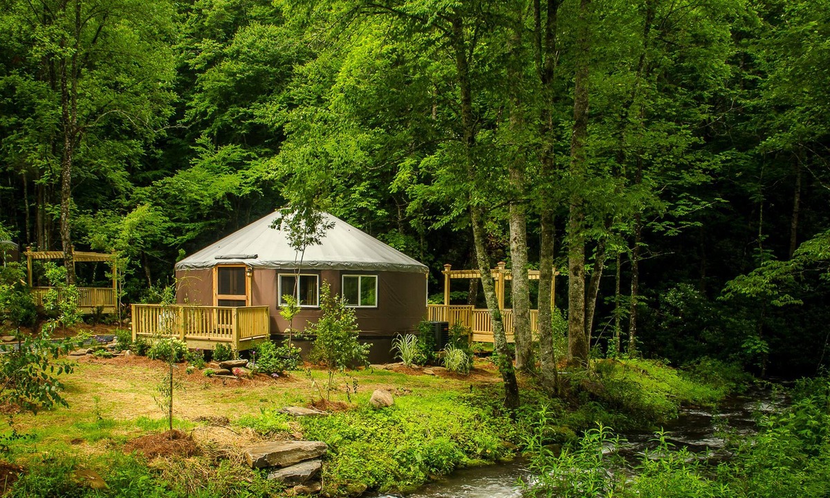 Topton House | Spring Ridge Yurt - Creekside Glamping w/Private Hot Tub