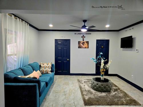 Dacula Apartment | St Joseph's Tavern