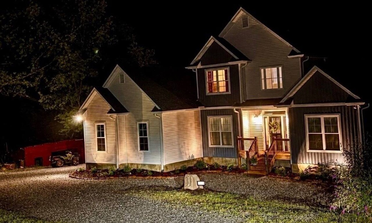 Hendersonville House | Summer Rd Mountain Retreat