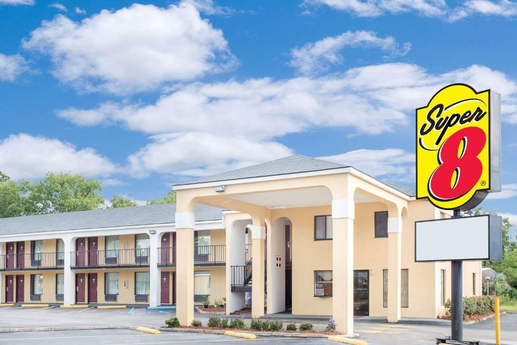 Eufaula Hotel | Super 8 by Wyndham Eufaula