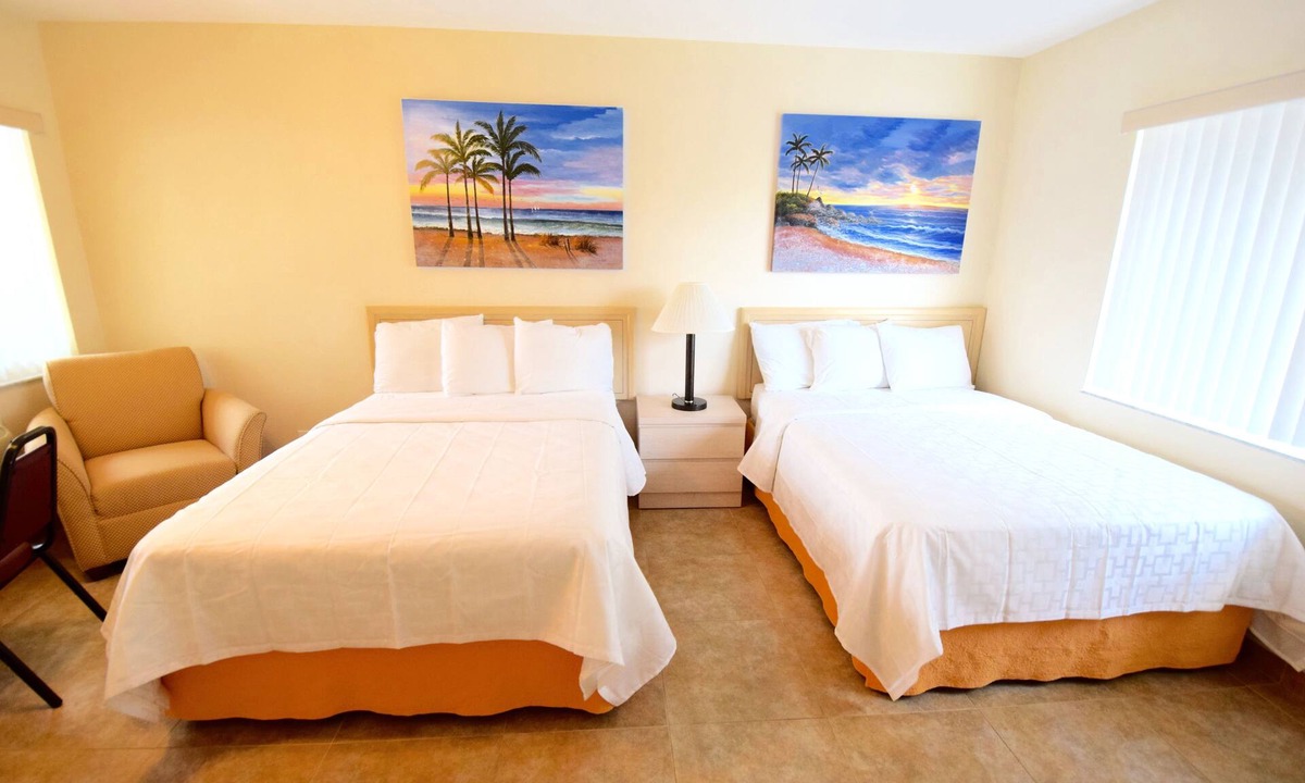 Pompano Beach Hotel | Surf Side Resort