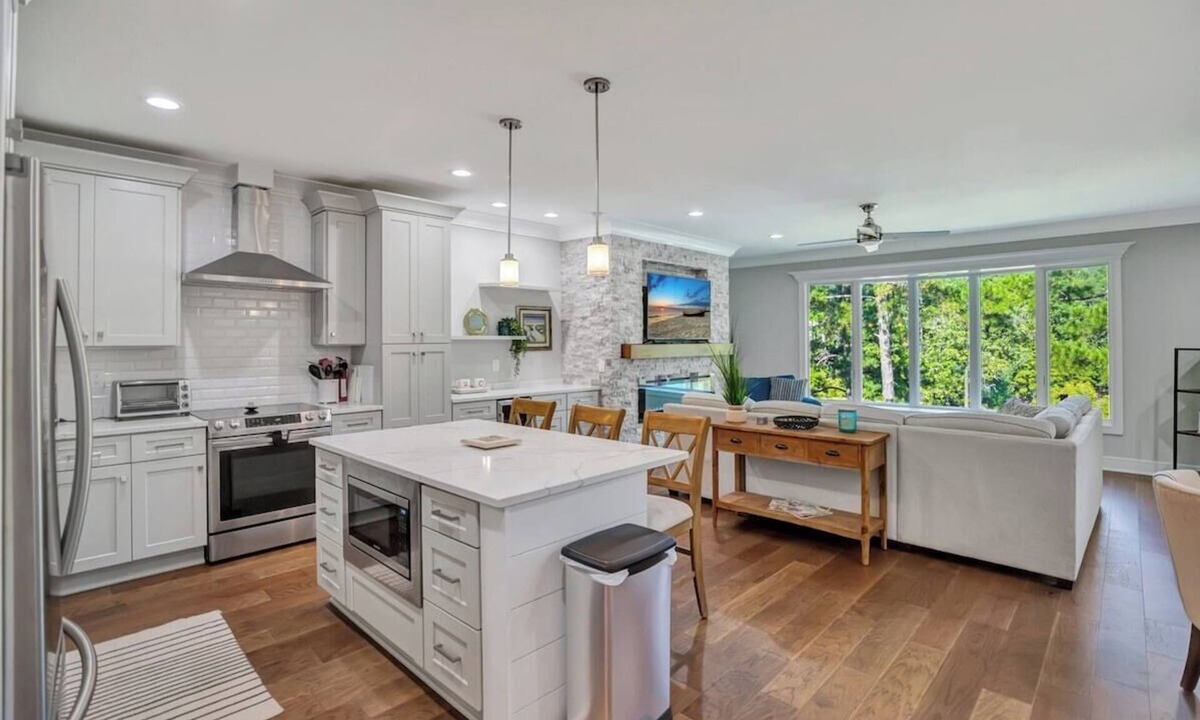 Salem Condo | Tall Ship 306 Keowe Key