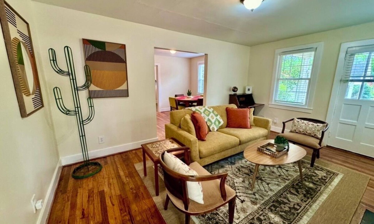 Augusta House | Tea Olive Cottage - 2BR Near Augusta National, Downtown & Medical District