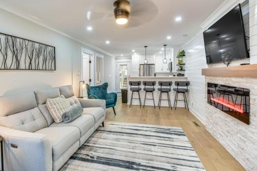 Salem House | Tee Times & Lake Days! Luxe Keowee Key Living