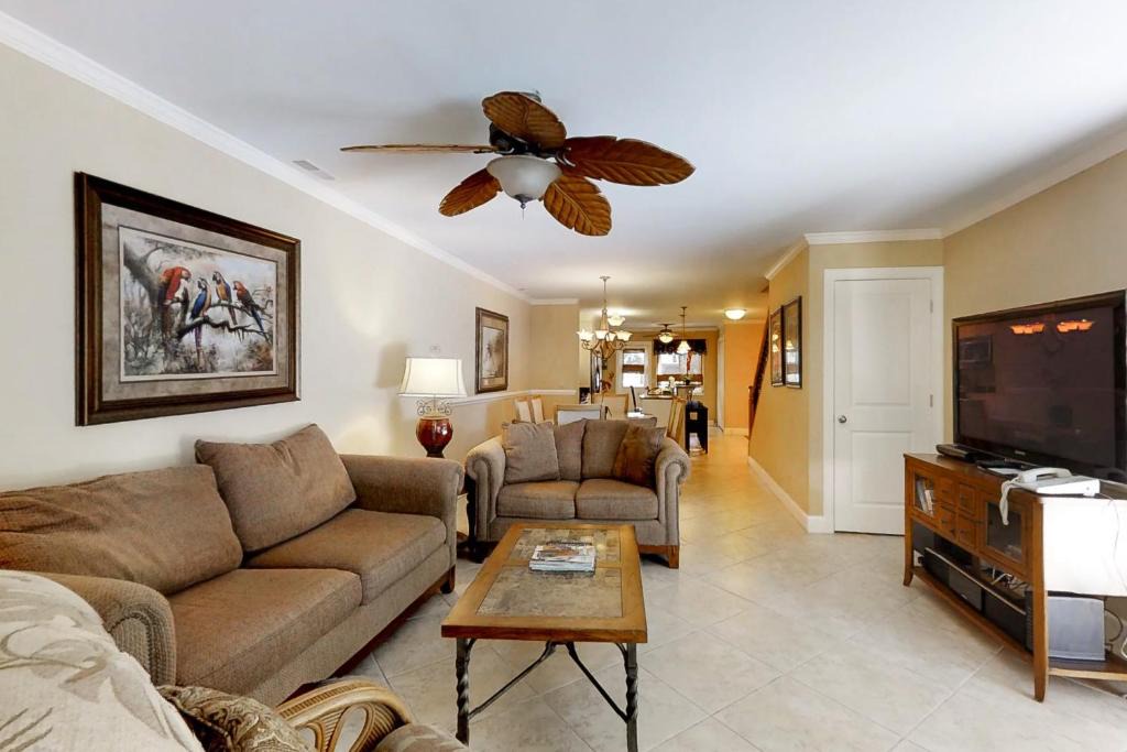 Shipyard Plantation Apartment | Tennismaster 1002