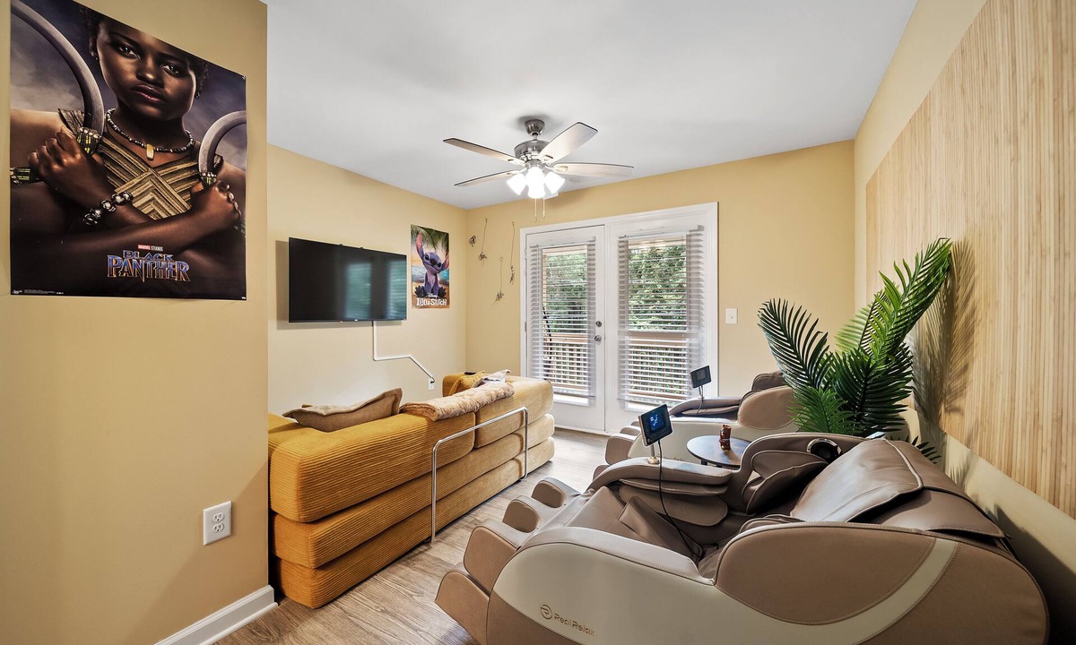 Athens House | The Aloha House: Massage Chairs - 3 King Beds - Projector