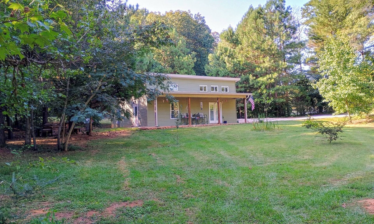 Seneca Cottage | The Froghouse at Redland Ranch