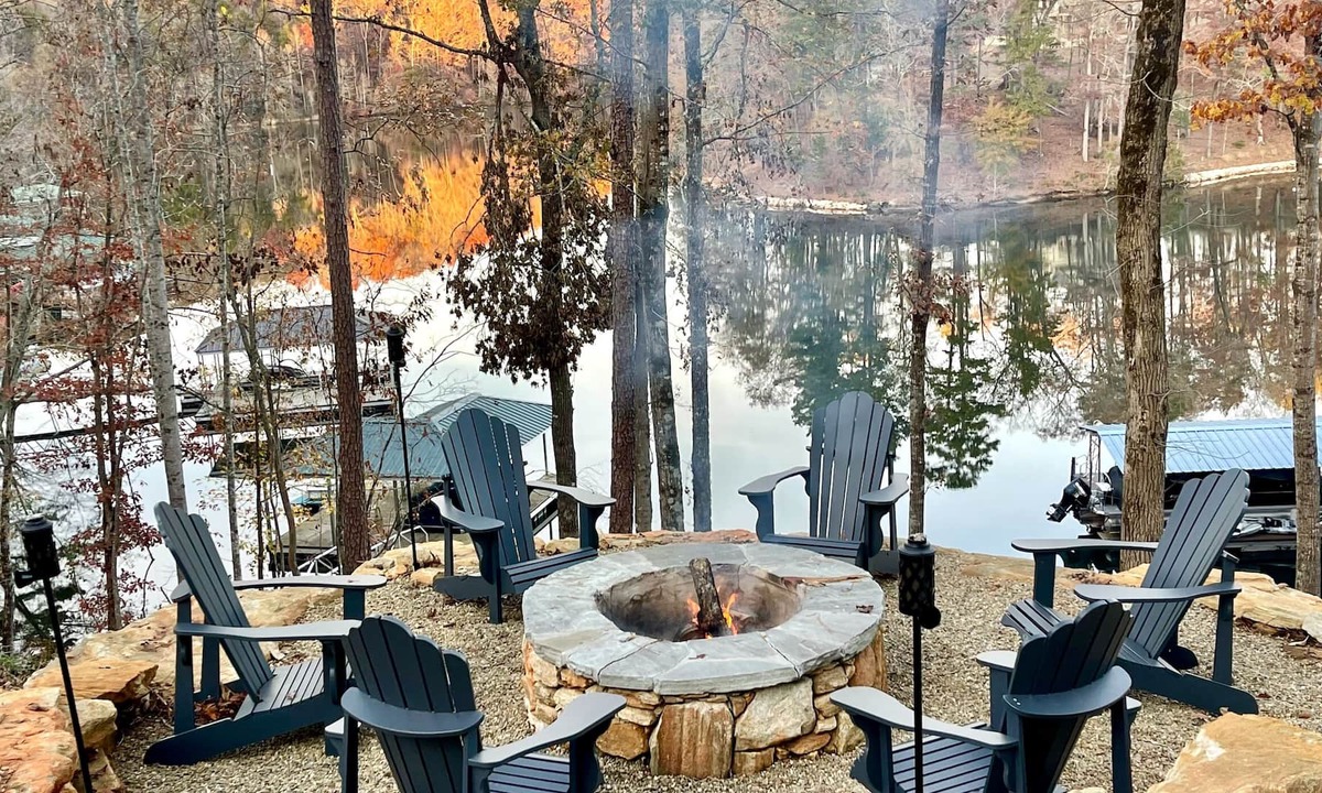 West Union House | The Hideaway on Lake Keowee