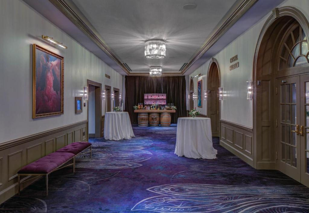 Northeast Virginia Beach Hotel | The Historic Cavalier Hotel and Beach Club Autograph Collection