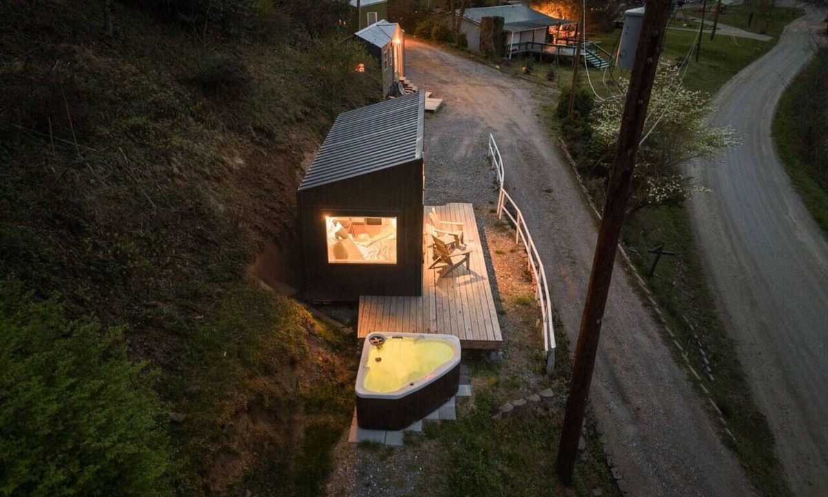 Sylva House | The Kimble, Hot Tub with River and Smoky Views