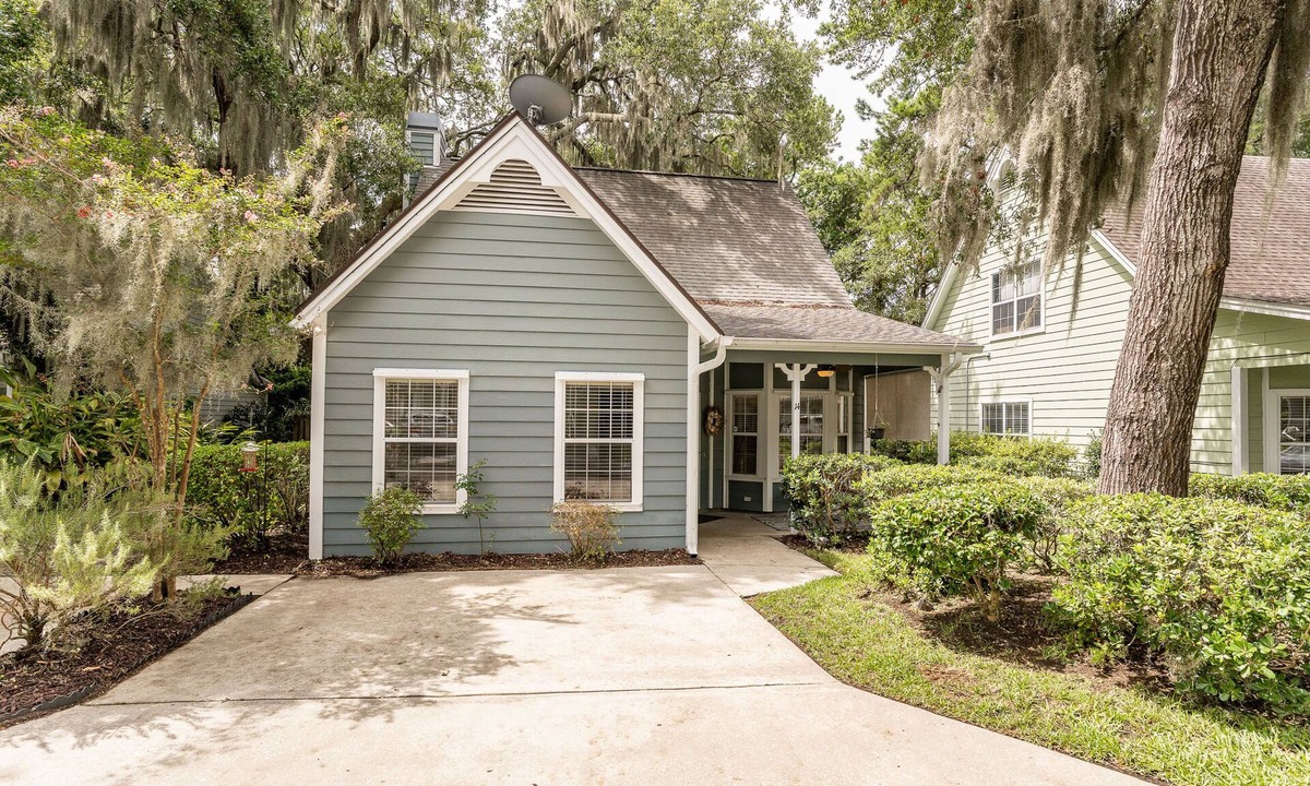 Port Royal Landing House | The Mariners House- Fully renovated kitchen!