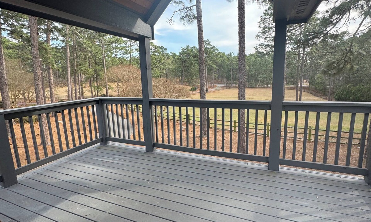 Southern Pines Apartment | The Regal Roost Equestrian Escape- horse accommodations available