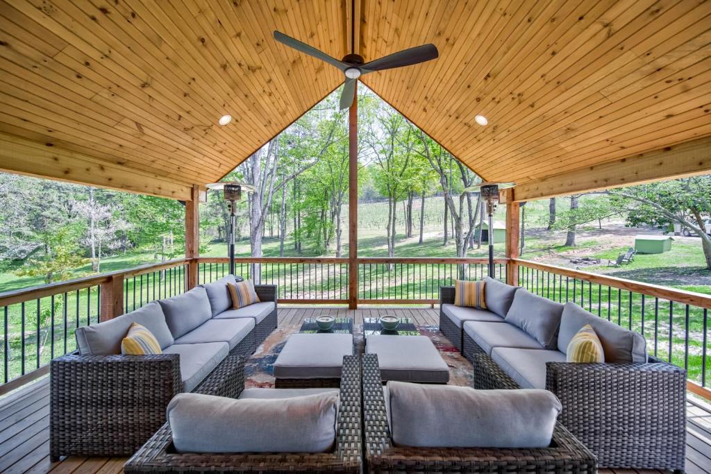 Clermont Cabin | The Retreat at WY Vineyard