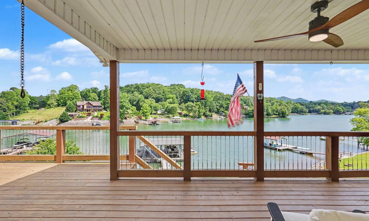Hayesville House | The Splash Pad at Lake Chatuge by Chatuge Home Concierge | Lakefront Retreat · Private Dock · Kayaks · Paddle-boards · Splash Pad