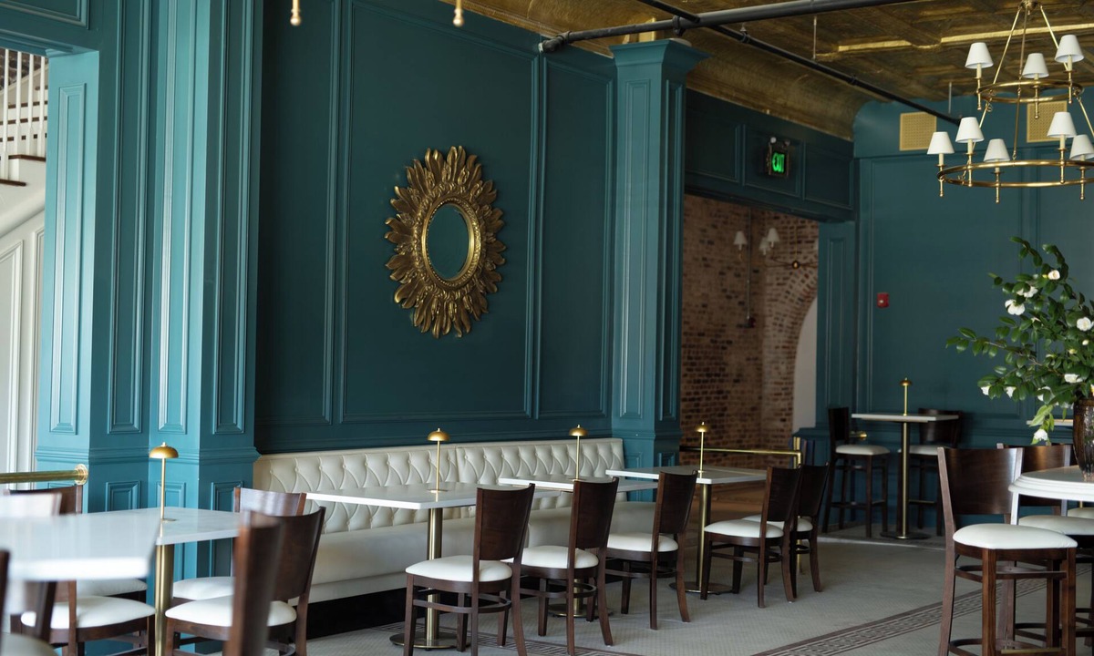 Albany Hotel | The St. Nicholas Hotel