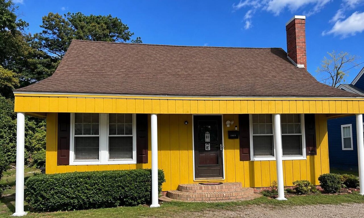 Florence House | The Sunny Cottage minutes to downtown