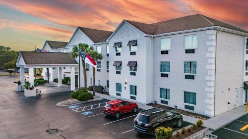 Cedar Point Hotel | The Windstar Hotel - Emerald Isle, Swansboro