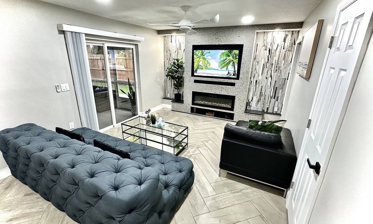 Temple Terrace House | Townhouse New renovated SPABath USF Moffit B-Gardn