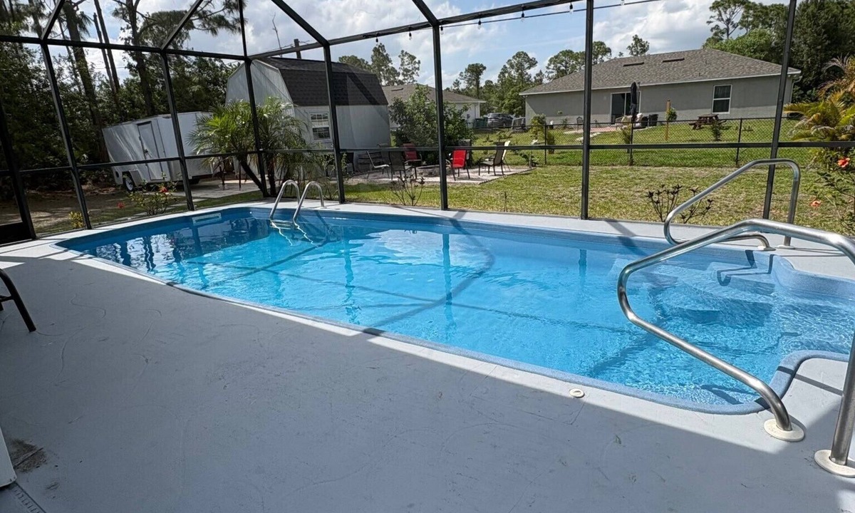 Port Charlotte - Charlotte Harbor House | Tranquil 3 Bedroom Ocean Vibes Retreat w/pool.