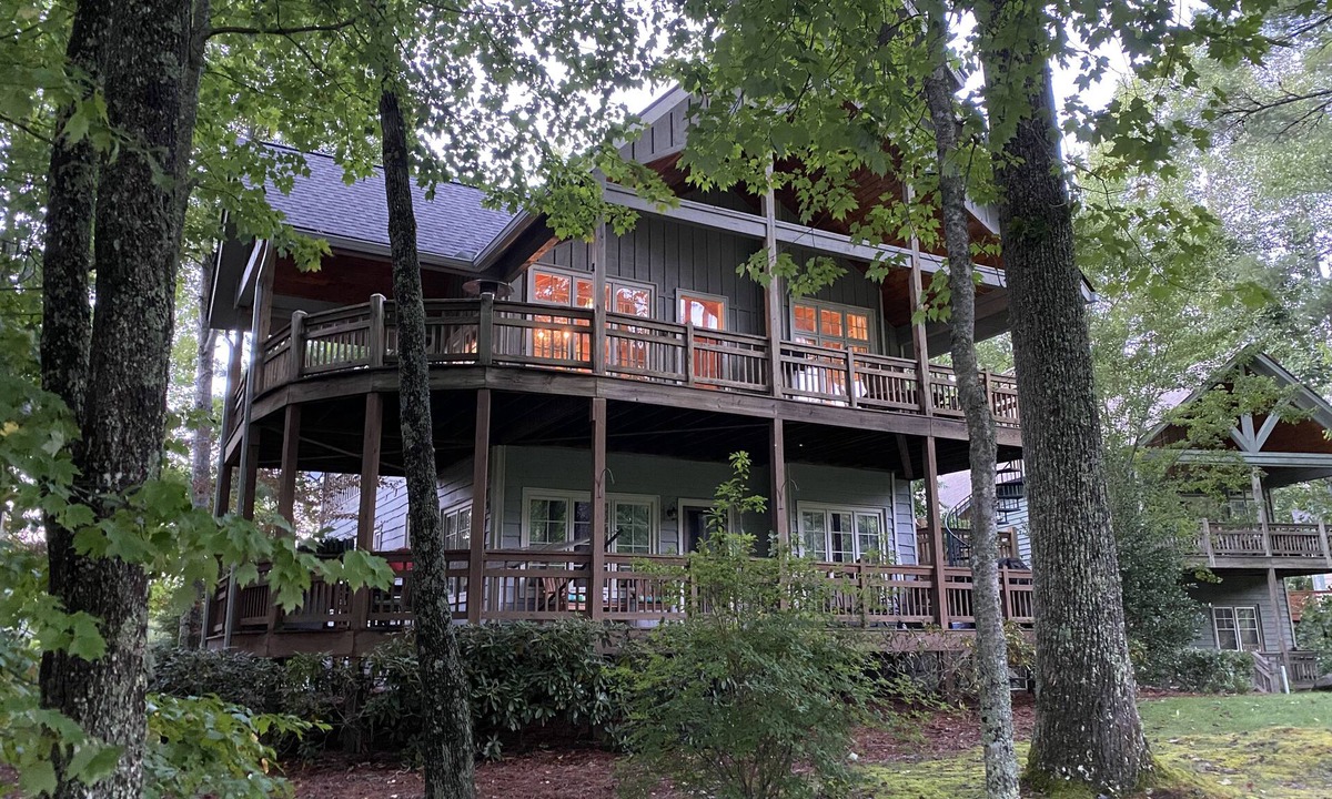 Cashiers House | Trillium Links and Lake Club Getaway- Cashiers