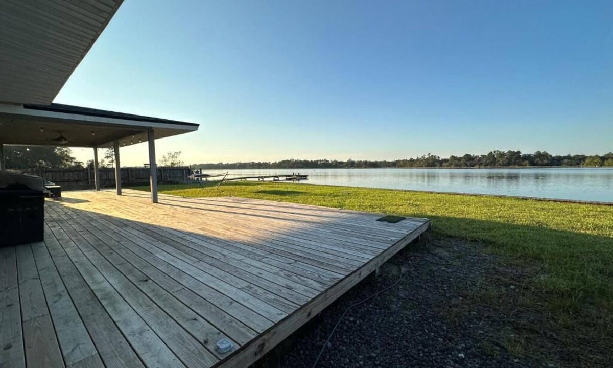 Northside House | Trout River Oasis