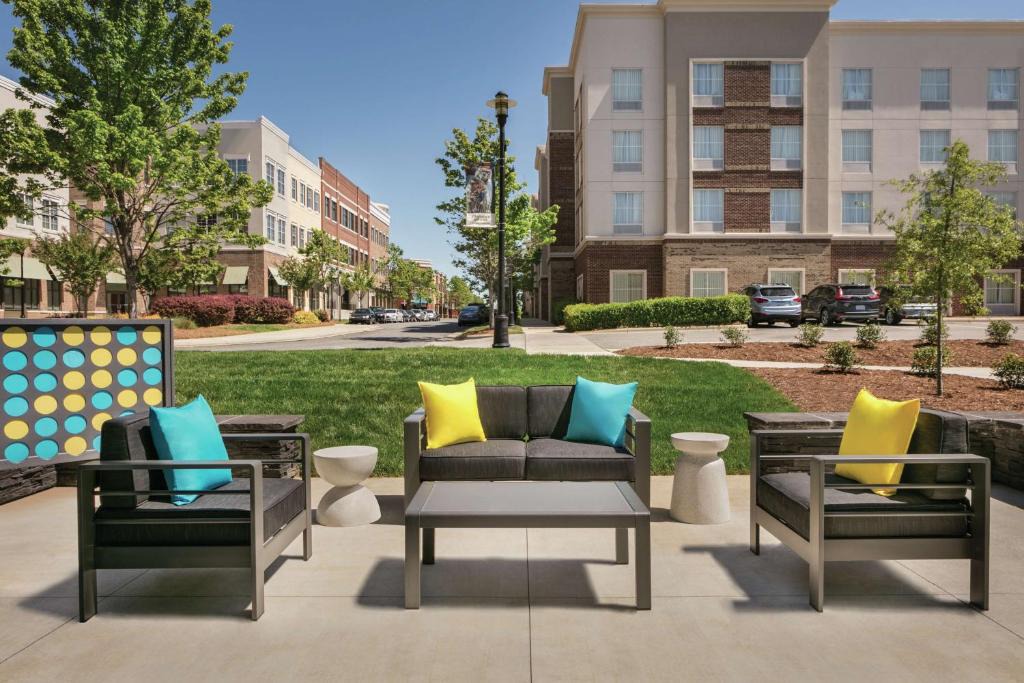 Charlotte Hotel | Tru By Hilton Charlotte Ayrsley
