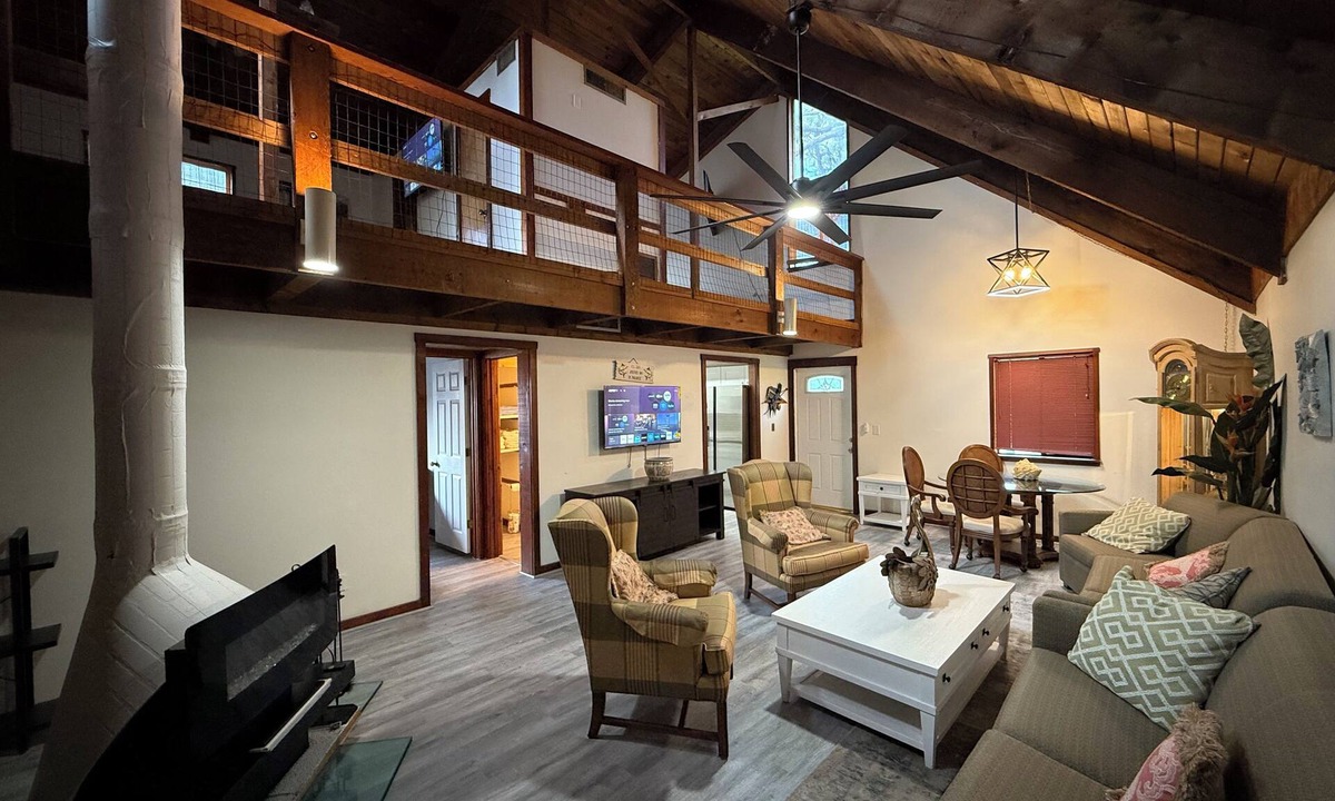 Indian River Estates House | Unique Cedar Cabin Style 3 bedroom 2 bath home. Smart TV’s & WiFi
