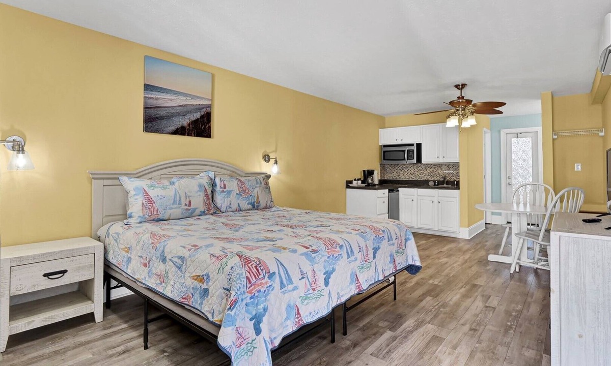 Surf City Hotel | Unit 205SD at Tiffany's Motel