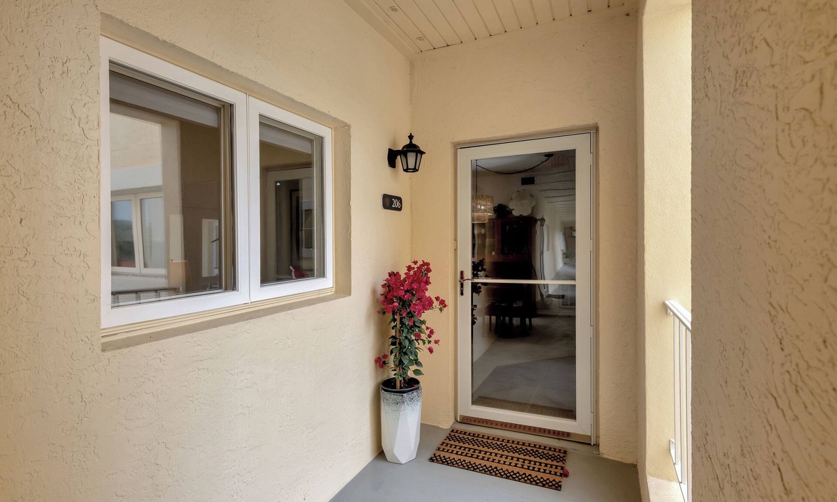 Grand Harbor Condo | Vero Beach Florida. Beautiful 2-bedroom condo in Grand Harbor Golf Club