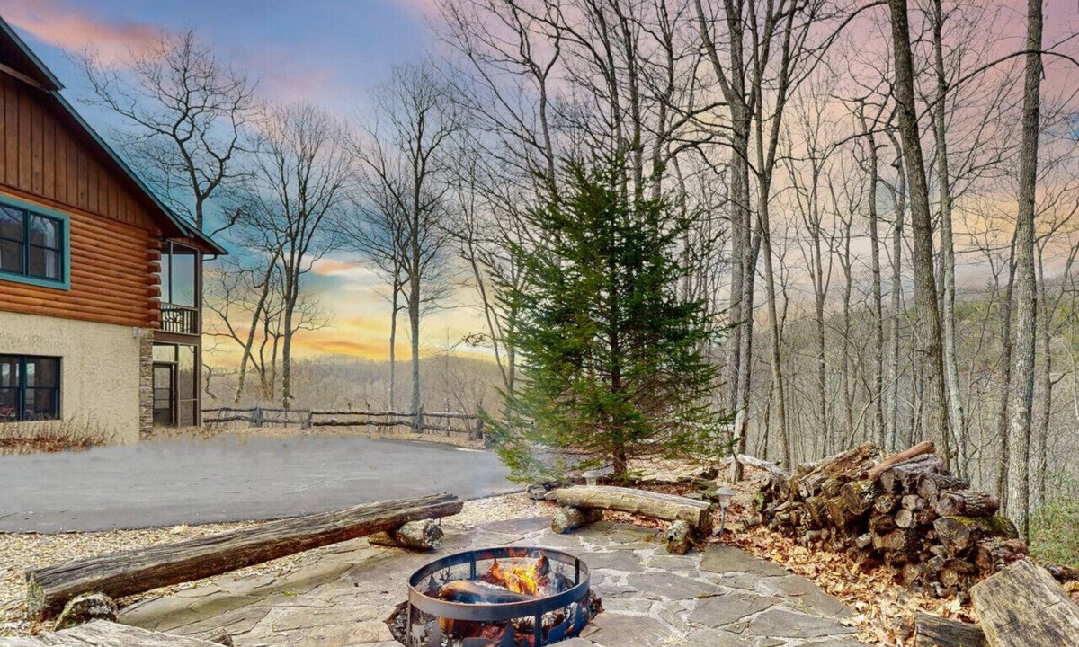 Tuckasegee Cabin | Views, fun and memories await in this magical 4 bedroom lodge with game room and 2 fire pits